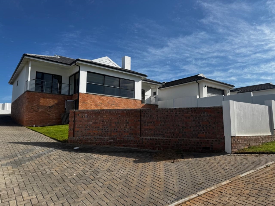 3 Bedroom Property for Sale in Jeffreys Bay Central Eastern Cape